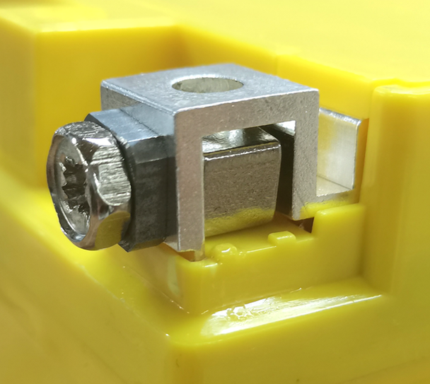 MotoBatt MBTX20U 21Ah AGM Battery bundle with MotoBatt PDCT1 12V/6V 1A Charger